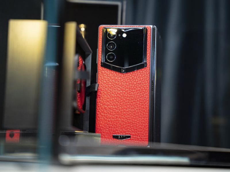 Vertu Alpha Fold