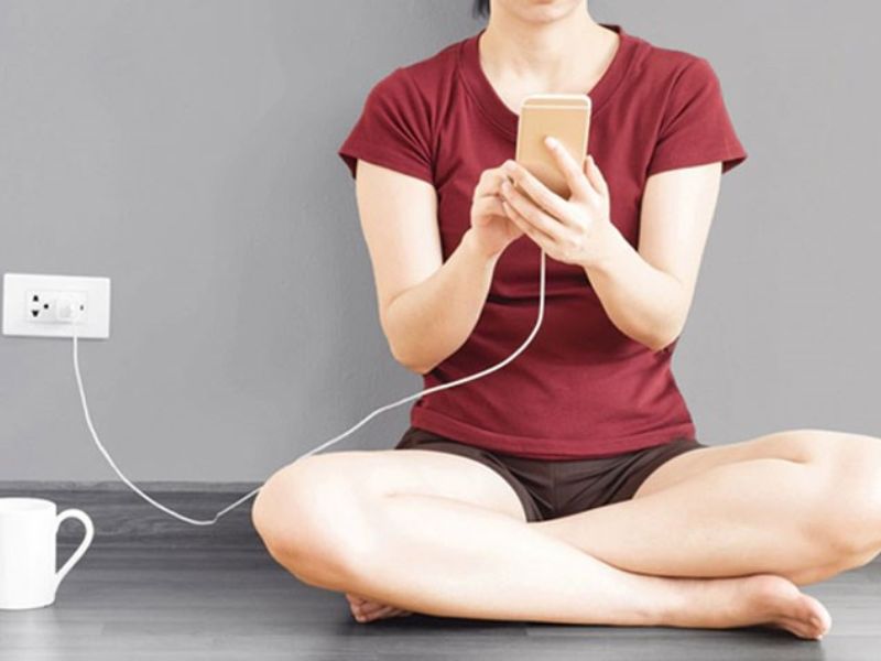 Vừa dùng Smartphone vừa sạc có sao không