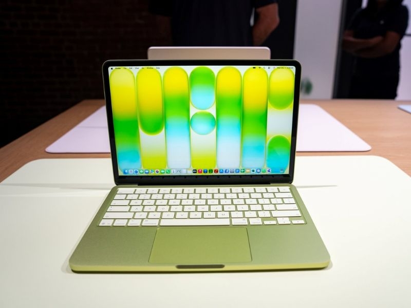 Hướng dẫn cách dùng Live Translation trên MacBook Neo cực đơn giản