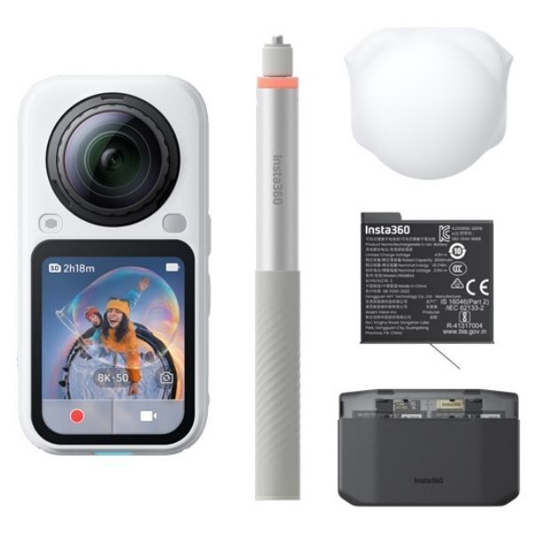 Camera hành trình Insta360 X6 Essentials Bundle-61765