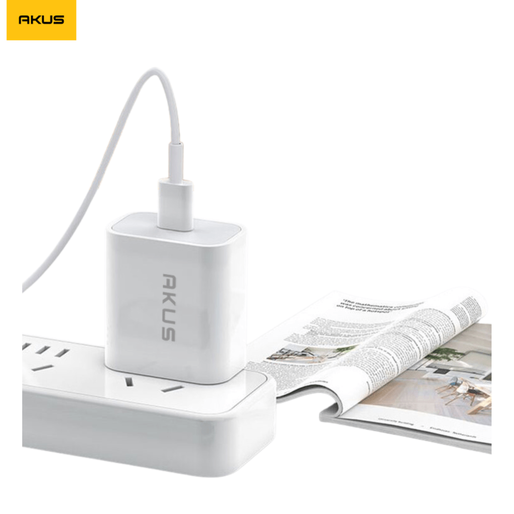 Combo sạc cáp Akus 20W màu trắng CB20W-54478